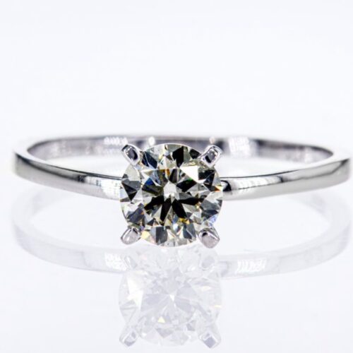 Verlovingsring 14K witgoud met natuurlijke diamant 0,71ct